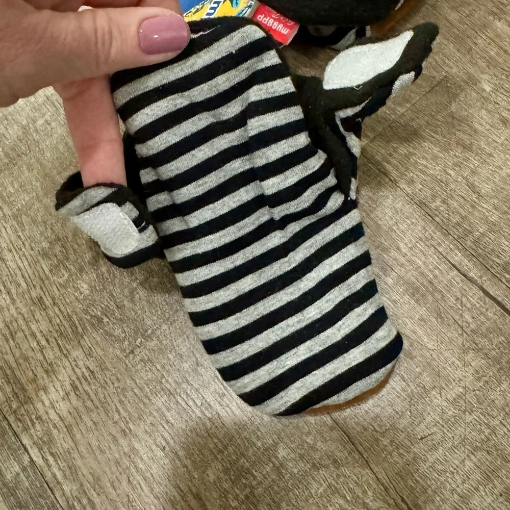 Organic Cotton Baby Booties‎ 6–12 Months Black & Gray Striped Unisex NWT